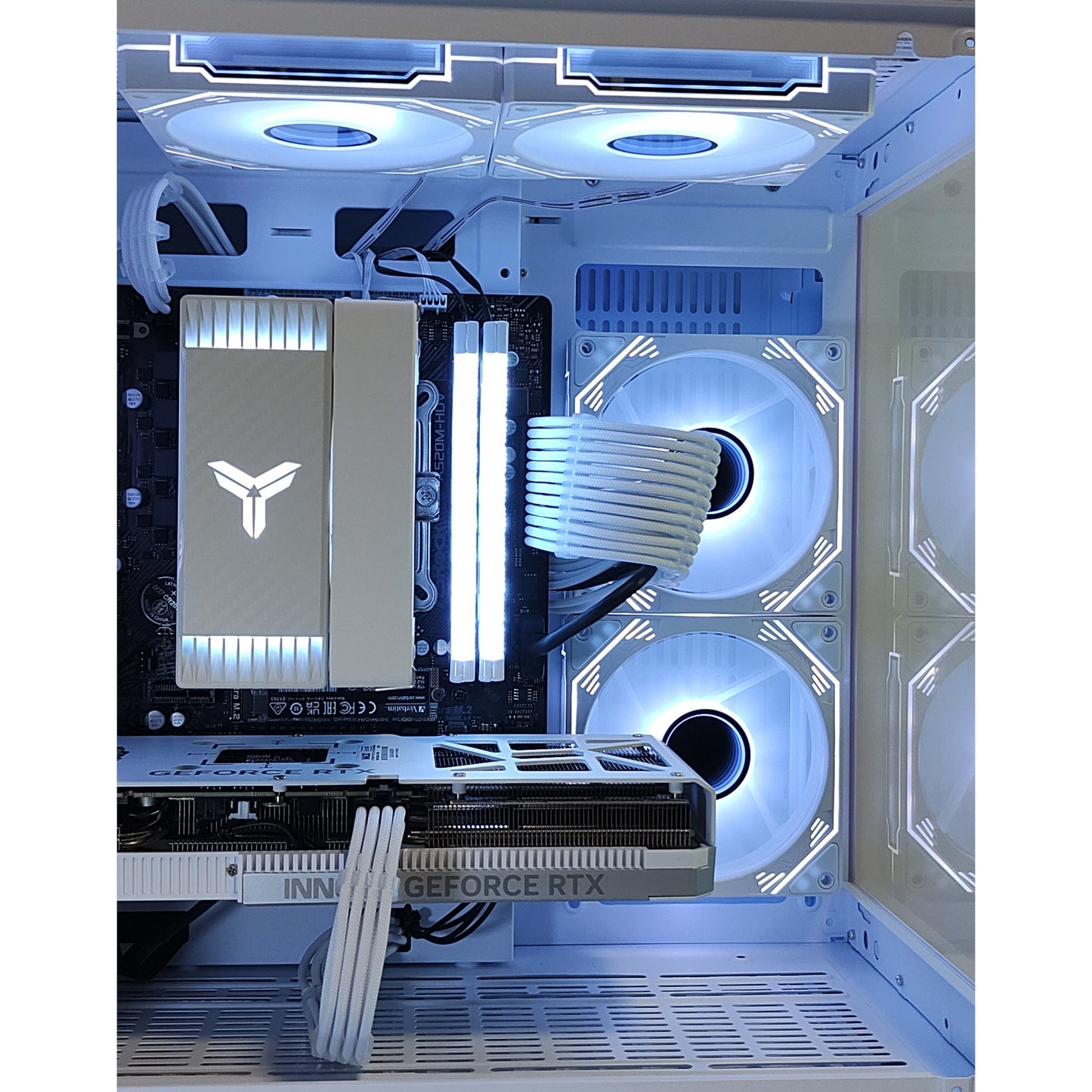 スモールラボ Intel Core i5-14400F ガラスコンパクト ゲーミングPC ホワイト 白