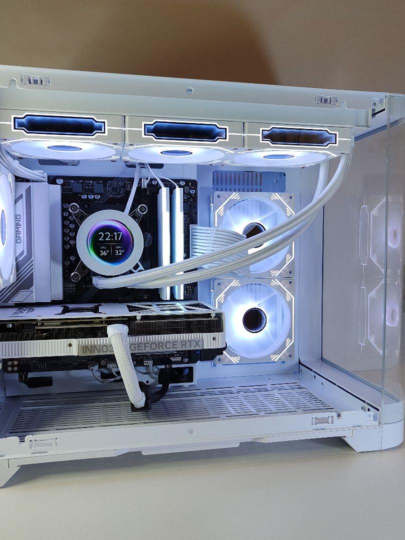 【新品即納ディズプレイゲーミングPC】Ryzen7 9700x RTX5070