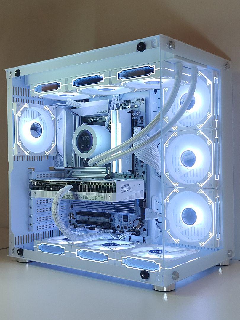 【即納液晶LEDゲーミングPC】Ryzen7 9700x RTX5070