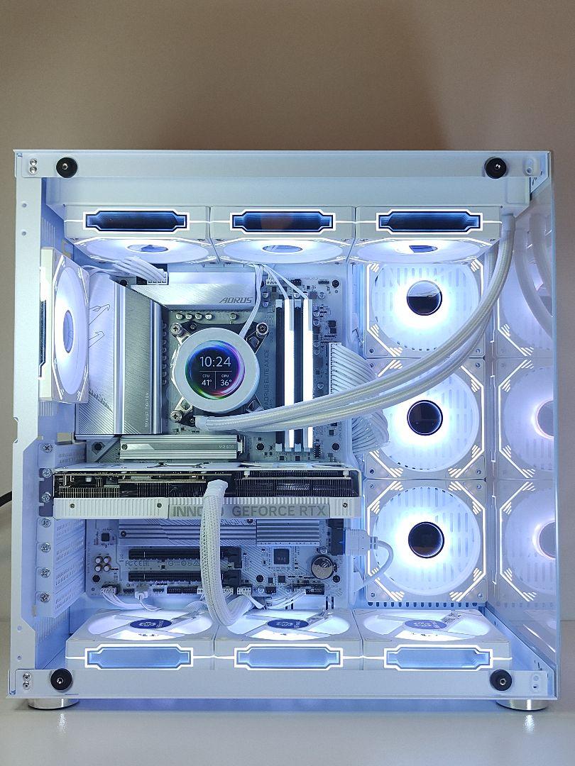 【即納液晶LEDゲーミングPC】Ryzen7 9700x RTX5070
