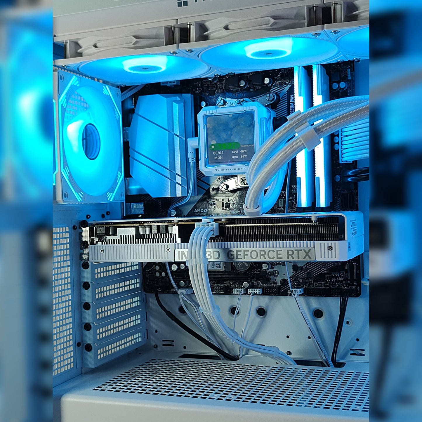 AMD Ryzen7 5700x ／ RTX5060 8GB ディスプレイ搭載 LEDゲーミングPC  簡易水冷 360mm ホワイト ブルー 水色