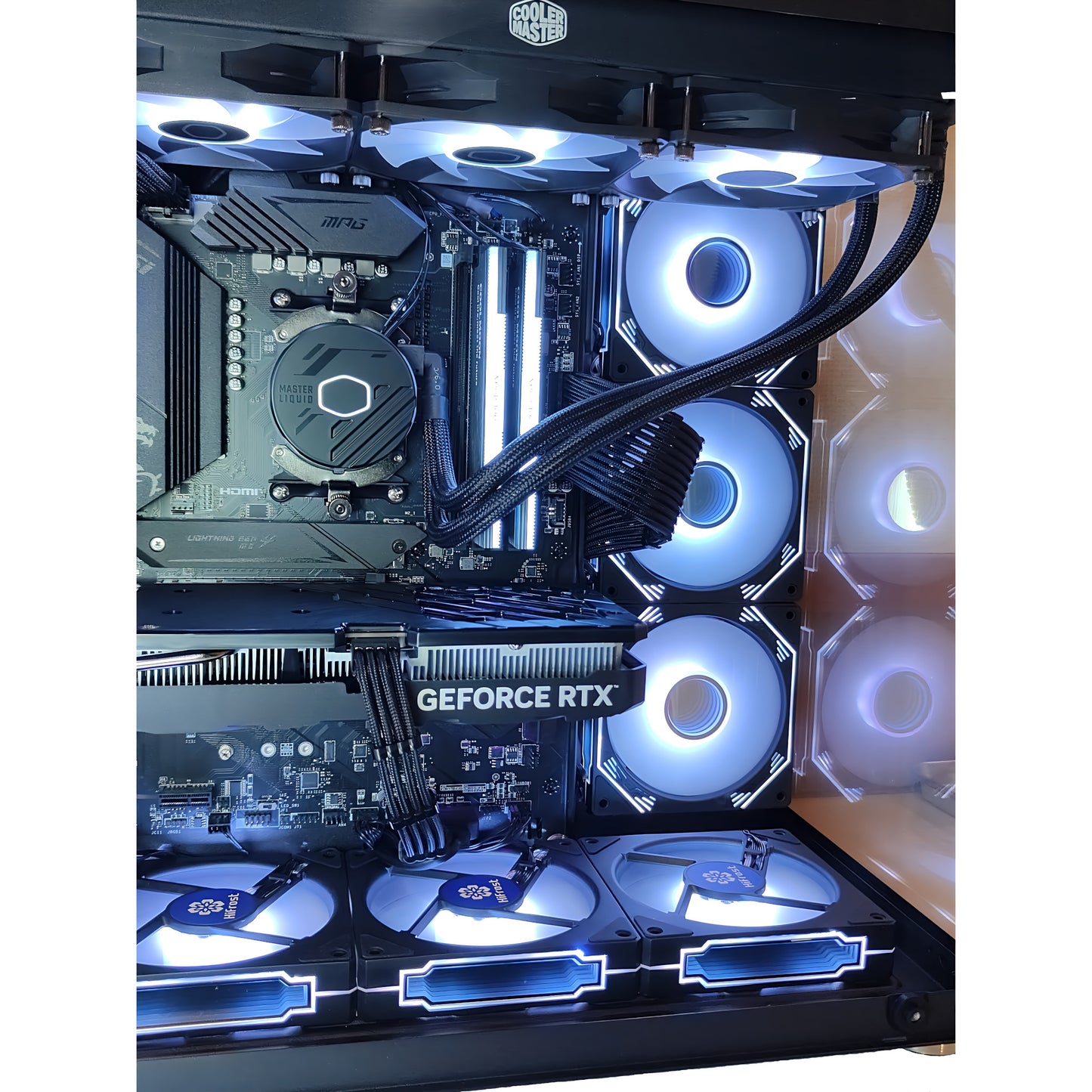 AMD Ryzen7 9800x3D ガラス2面ATX ゲーミングPC AMD Ryzen7 9800x3D ガラス2面ATX ゲーミングPC  簡易水冷 360mm  簡易水冷 360mm