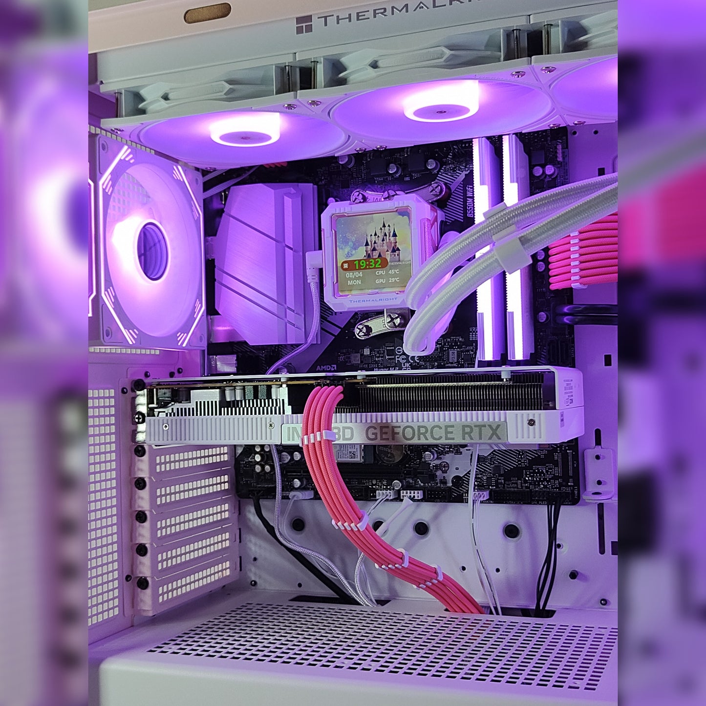 AMD Ryzen7 5700x ／ RTX5060 8GB ディスプレイ搭載 LEDゲーミングPC  簡易水冷 360mm ホワイト ピンク