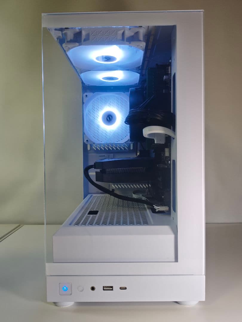 【即納中古LEDゲーミングPC】Ryzen5 4500 RTX5060