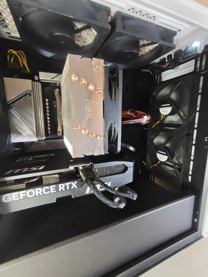 【即納中古コスパ最強ゲーミングPC】Ryzen7 7700 RTX5070