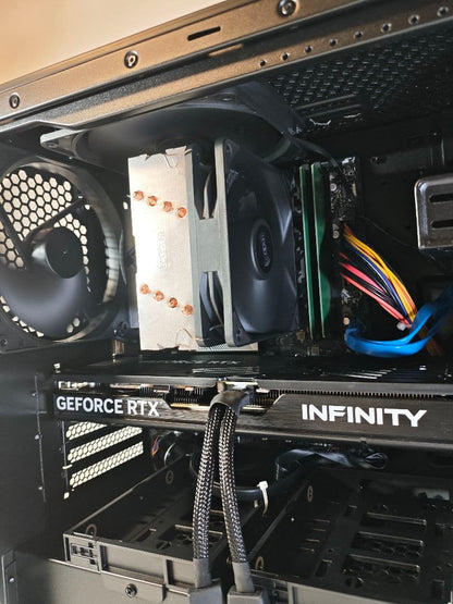【使用時間極小中古ゲーミングPC】Ryzen7 7700 RTX5070