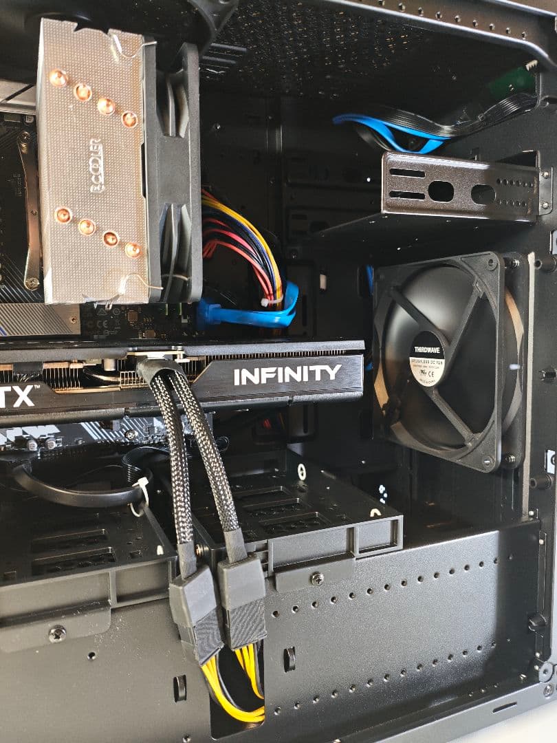 【使用時間極小中古ゲーミングPC】Ryzen7 7700 RTX5070