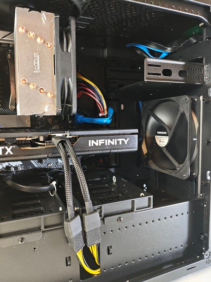 【使用時間極小中古ゲーミングPC】Ryzen7 7700 RTX5070