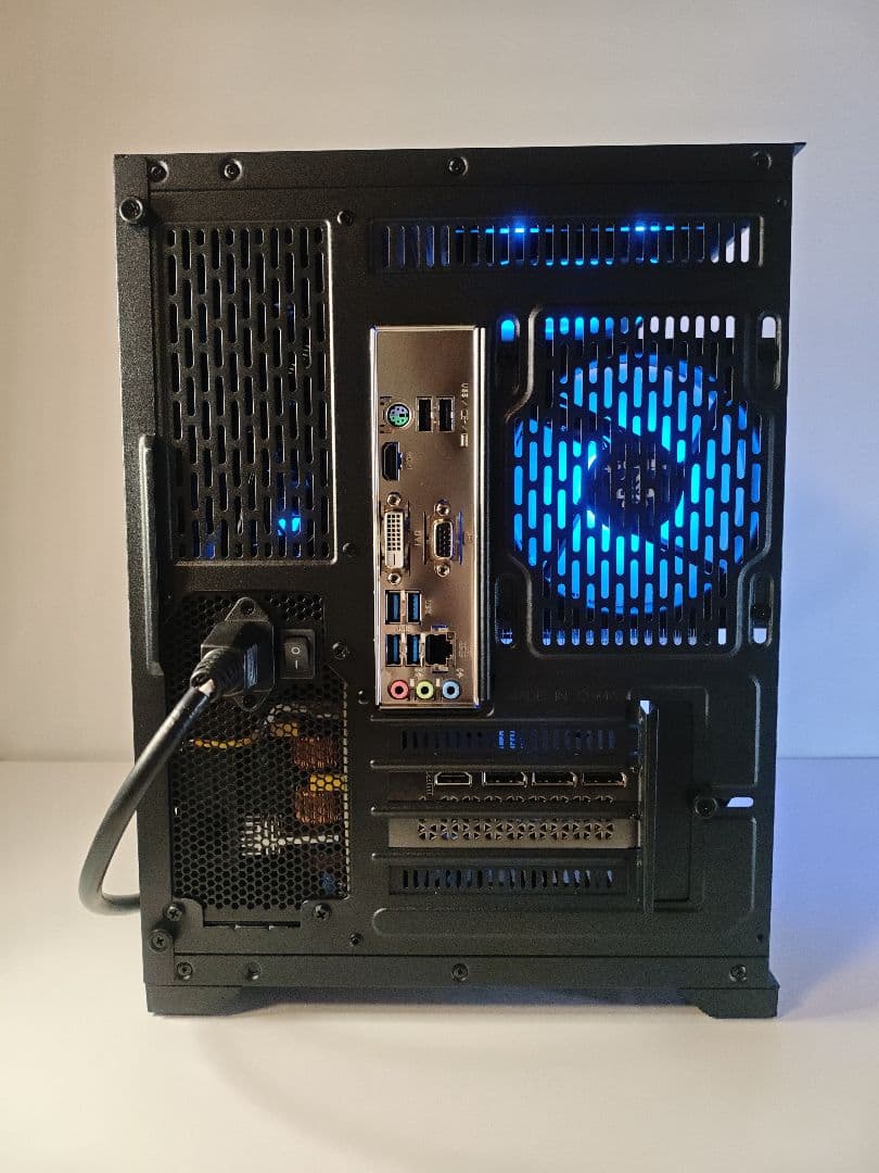 【即納新品LEDゲーミングPC】Ryzen7 5700x RTX5060