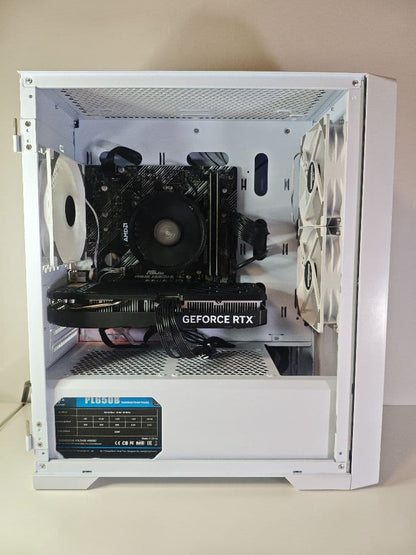 【即納中古ホワイトゲーミングPC】Ryzen7 5700x RTX4060