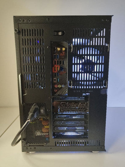【即納新品ゲーミングPC】Ryzen7 9700x RTX5060ti 16GB