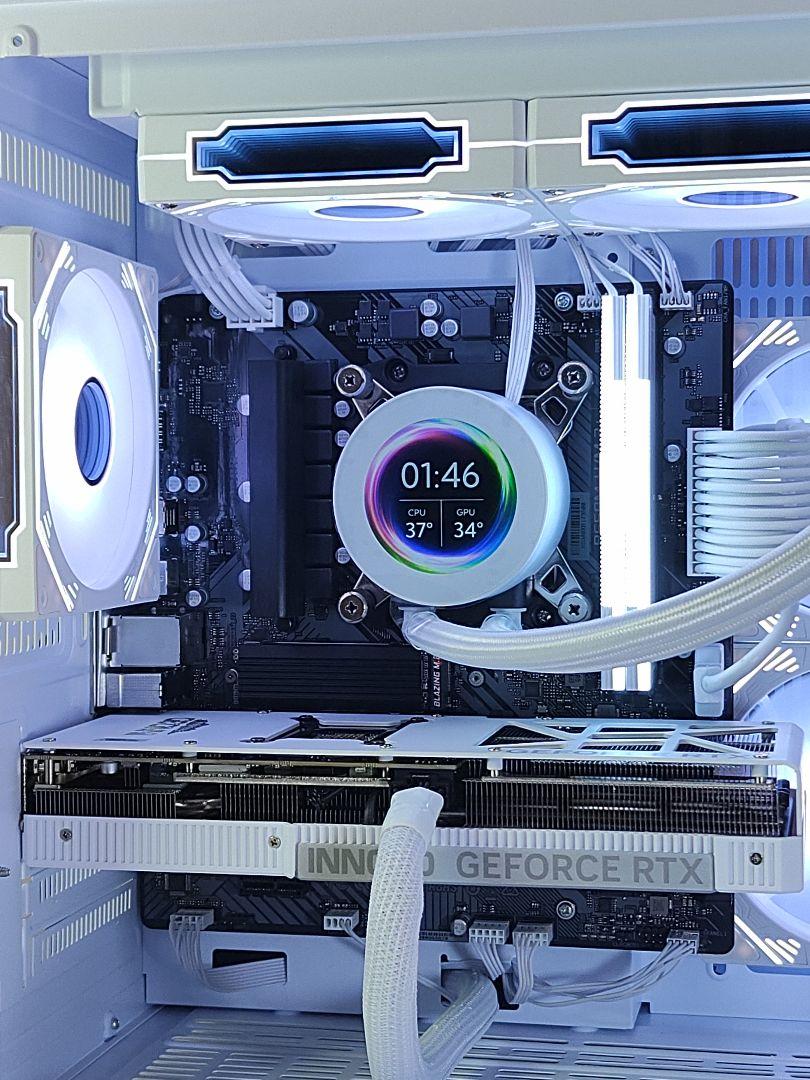 【即納液晶ゲーミングPC】Ryzen7 9700x RTX5070