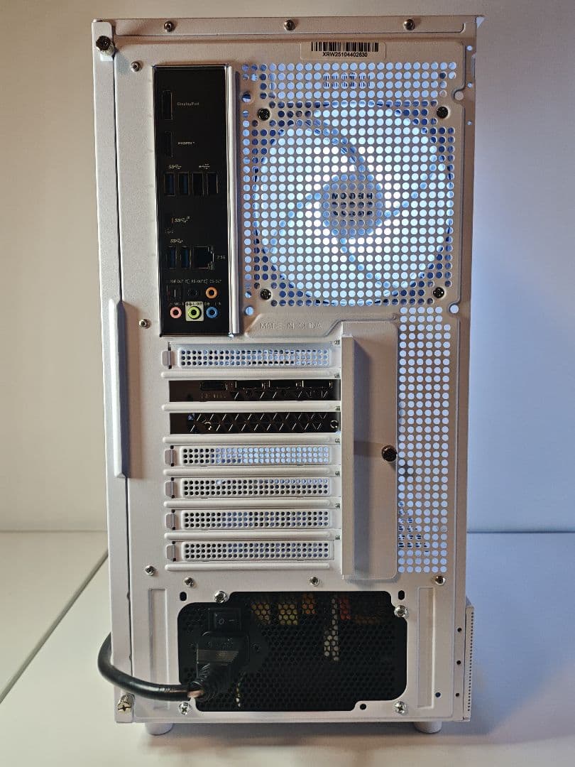 【即納中古LEDゲーミングPC】i9-13900 RTX5060