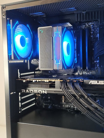 【即納中古LEDゲーミングPC】Ryzen7 9700x RX9070XT