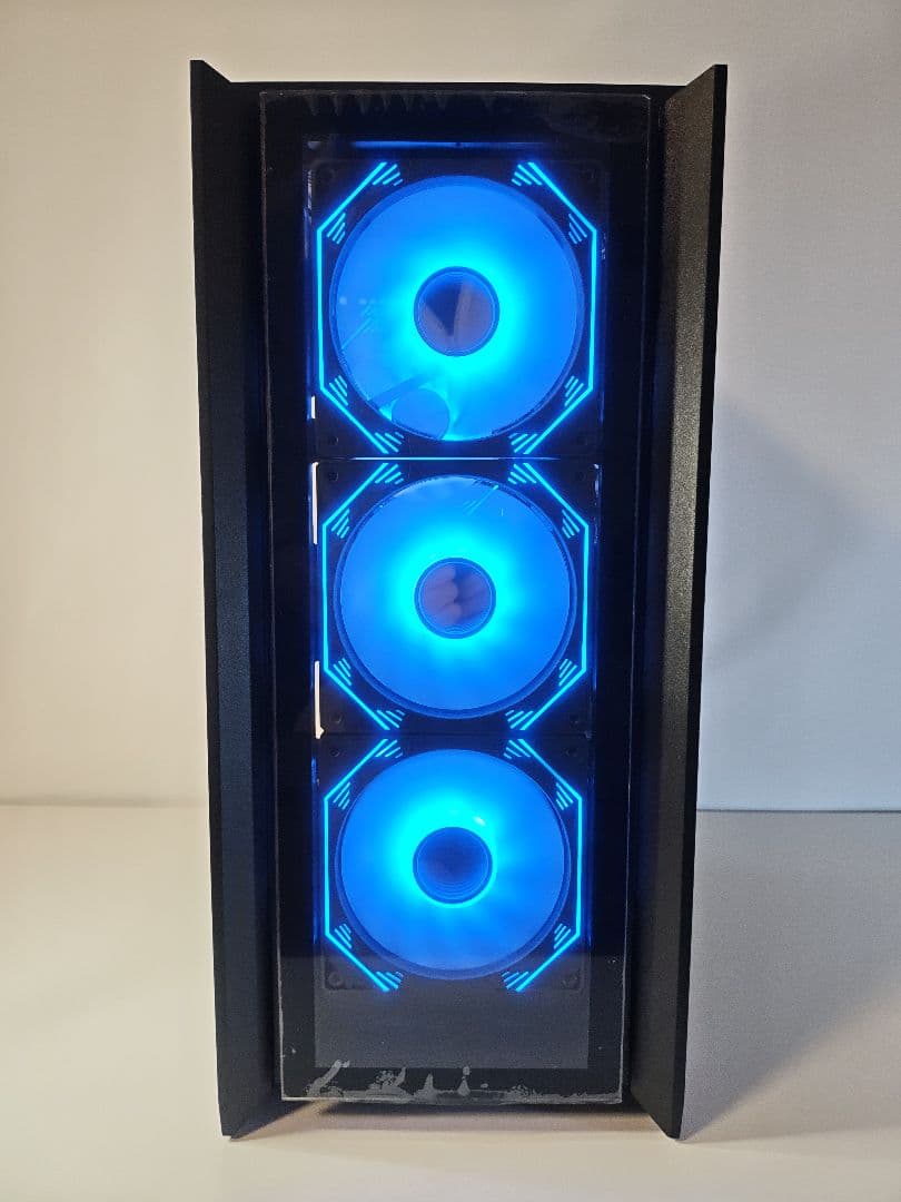 【即納中古LEDゲーミングPC】Ryzen7 9700x RX9070XT