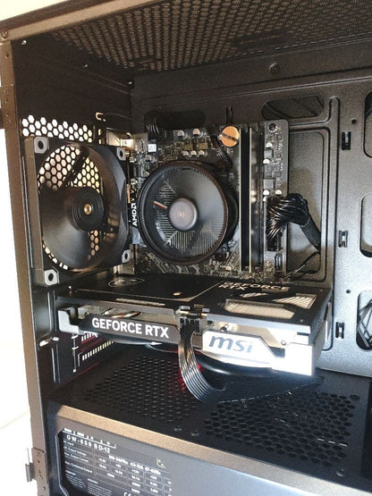 【即納中古ゲーミングPC】Ryzen7 5700x RTX5060ti