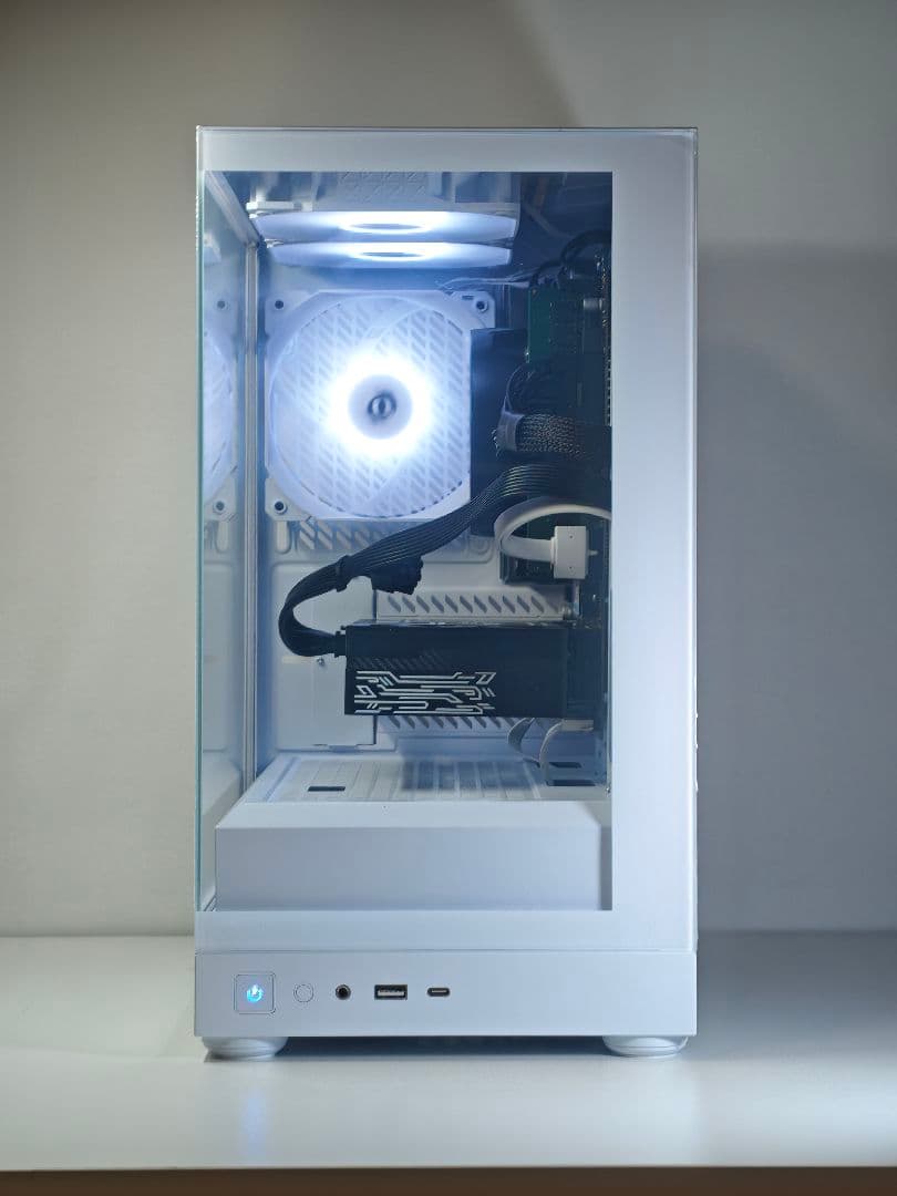 【即納新品LEDゲーミングPC】Ryzen7 5700x RTX5060