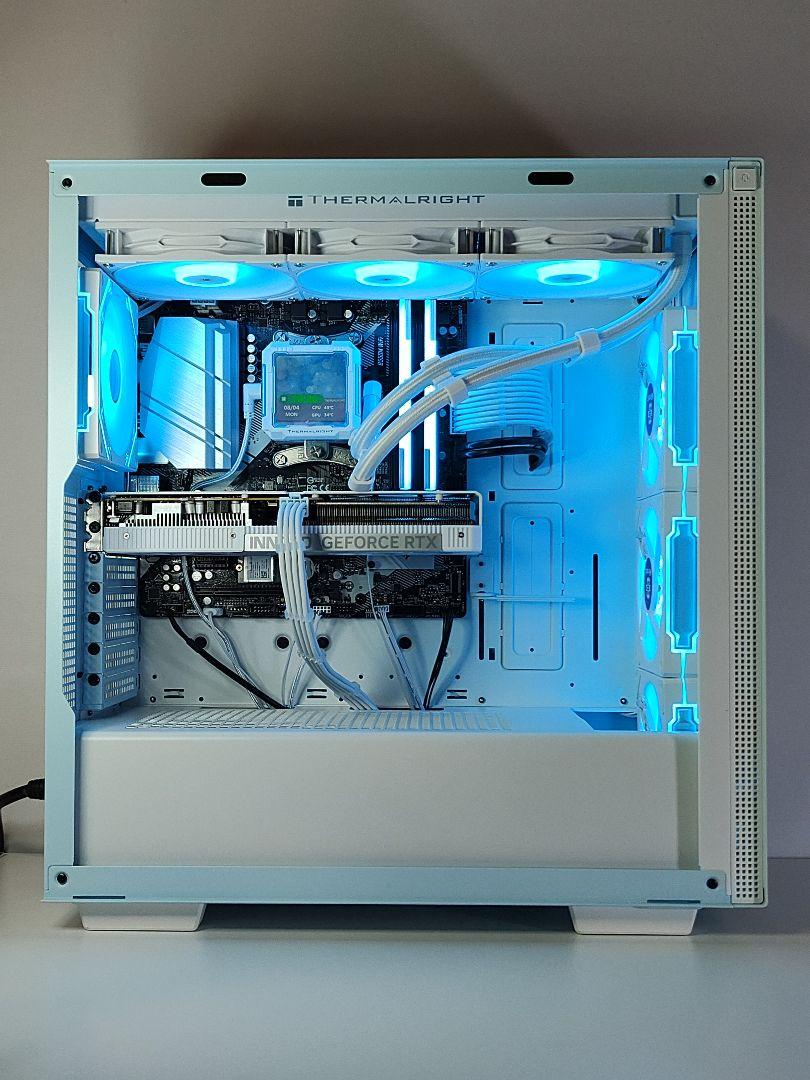 【即納液晶ゲーミングPC】Ryzen7 5700x RTX5060